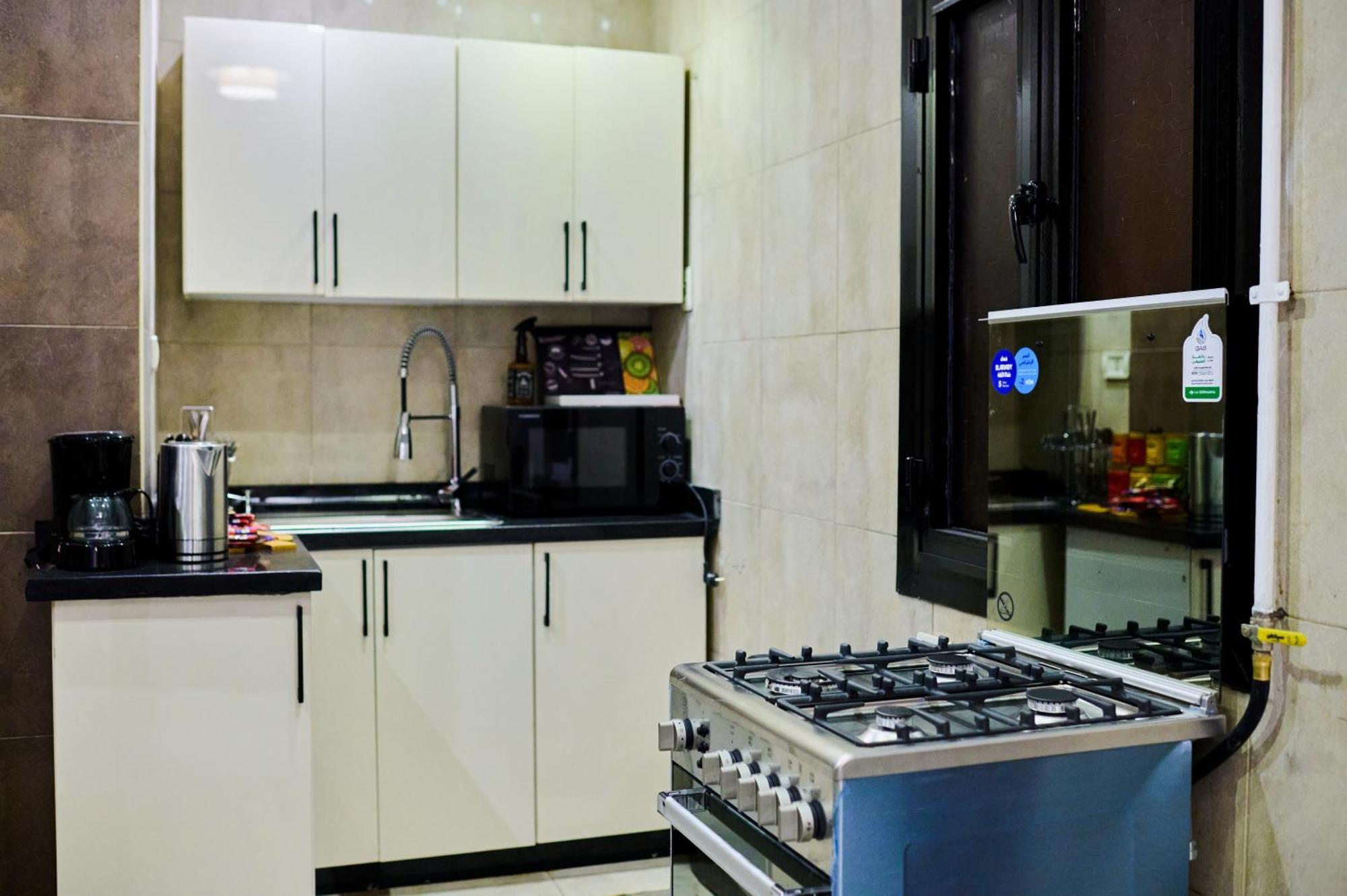 Apartment Stilvolle I Smart-tv I 2 Balkone I Klimaanlage Cairo