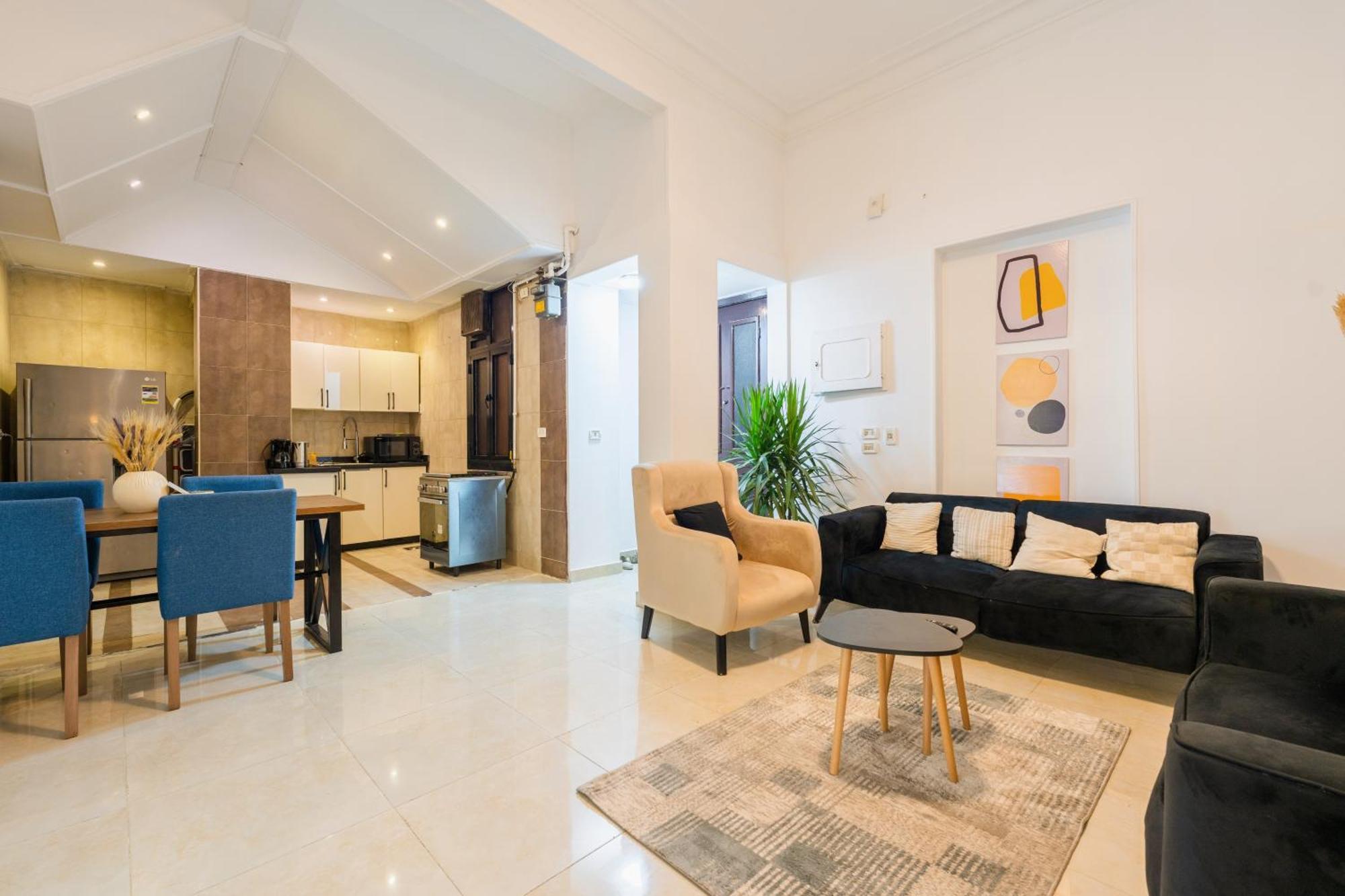 Stilvolle I Smart-tv I 2 Balkone I Klimaanlage Apartment *